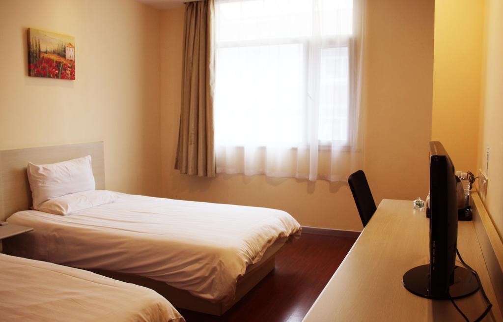 Gold Mine Express Hotel Nanning Oda fotoğraf