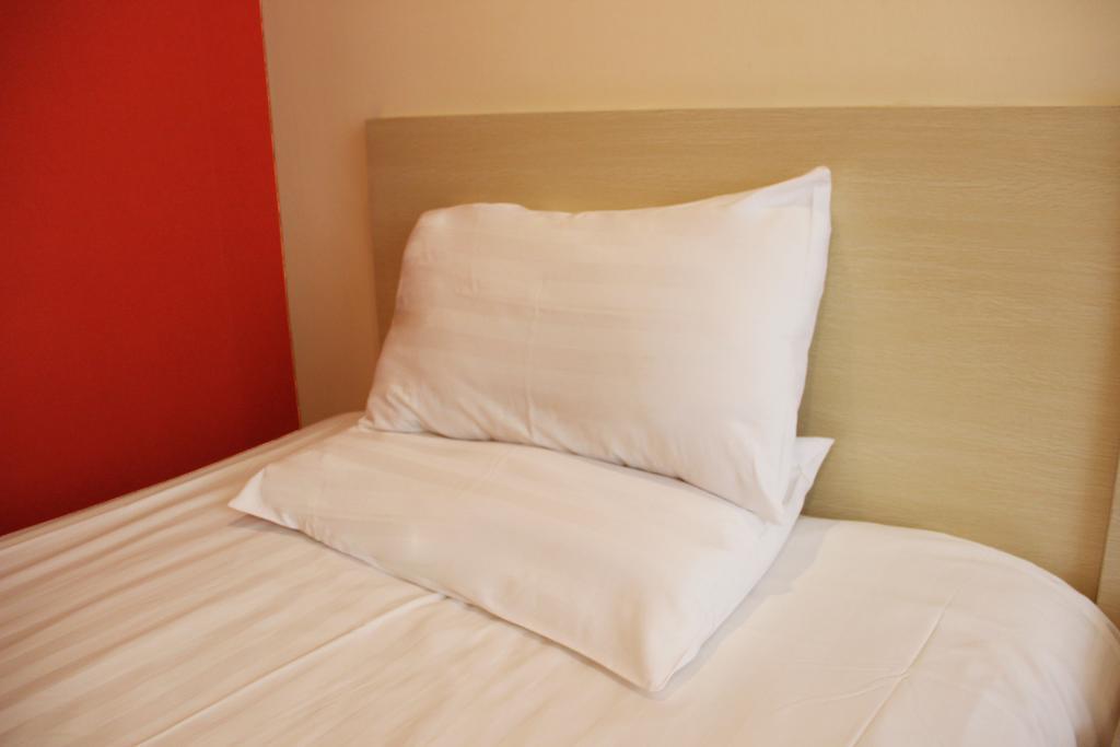 Gold Mine Express Hotel Nanning Oda fotoğraf